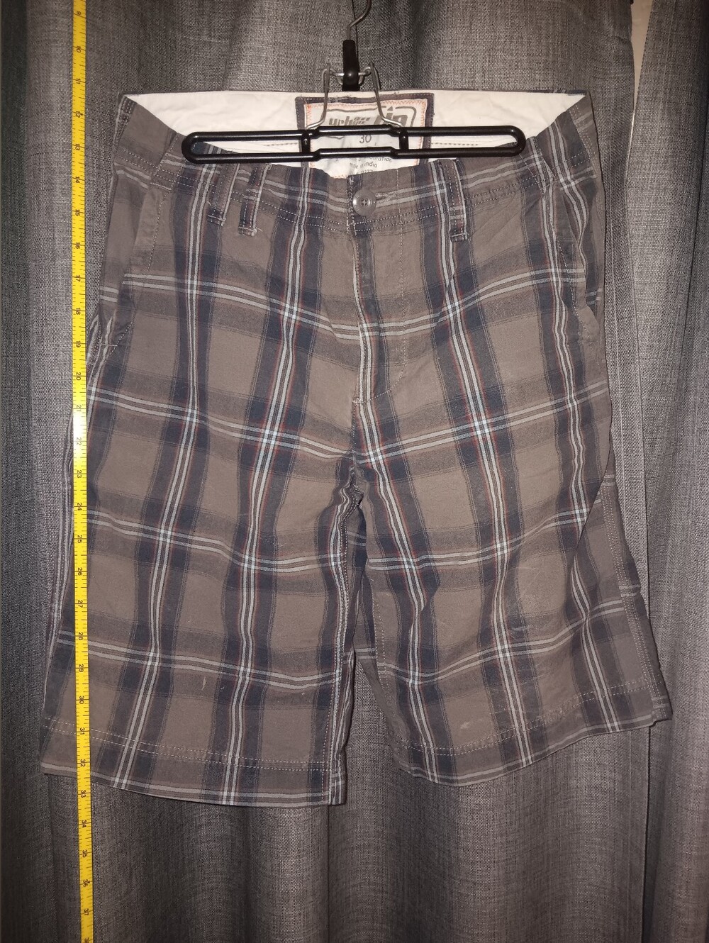Urban Pipeline Men's Size 30 Plaid Cotton Shorts - Gray/Navy